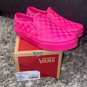 Girls Classic Slip-On Pink Grid Vans! Barely worn.